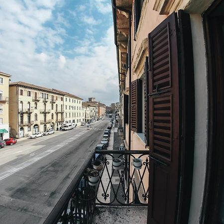 Hotel Residenza Al Castello Verona Exterior foto